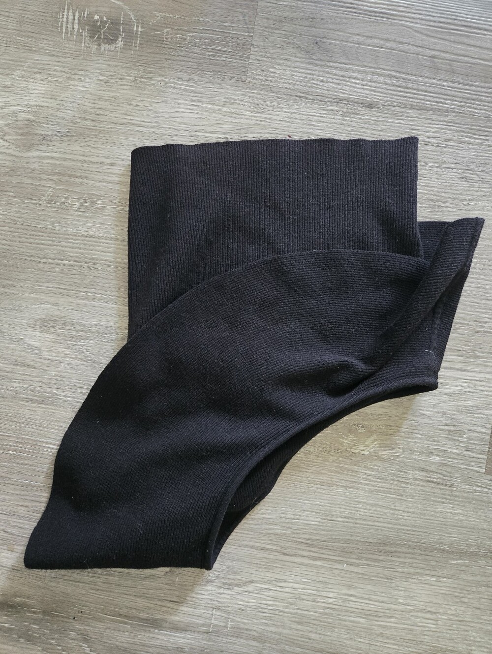 Gorgeous Merino Wool One Shoulder Ruffle Top - Picture 3 of 5